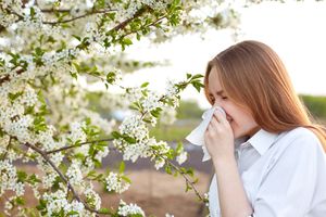 Алергія навесні: як очистити повітря від пилку