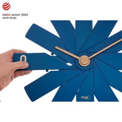 Дизайнерський настінний годинник-конструктор TFA CLOCK IN THE BOX 60.3020.06 (синій): фото 6 із 7