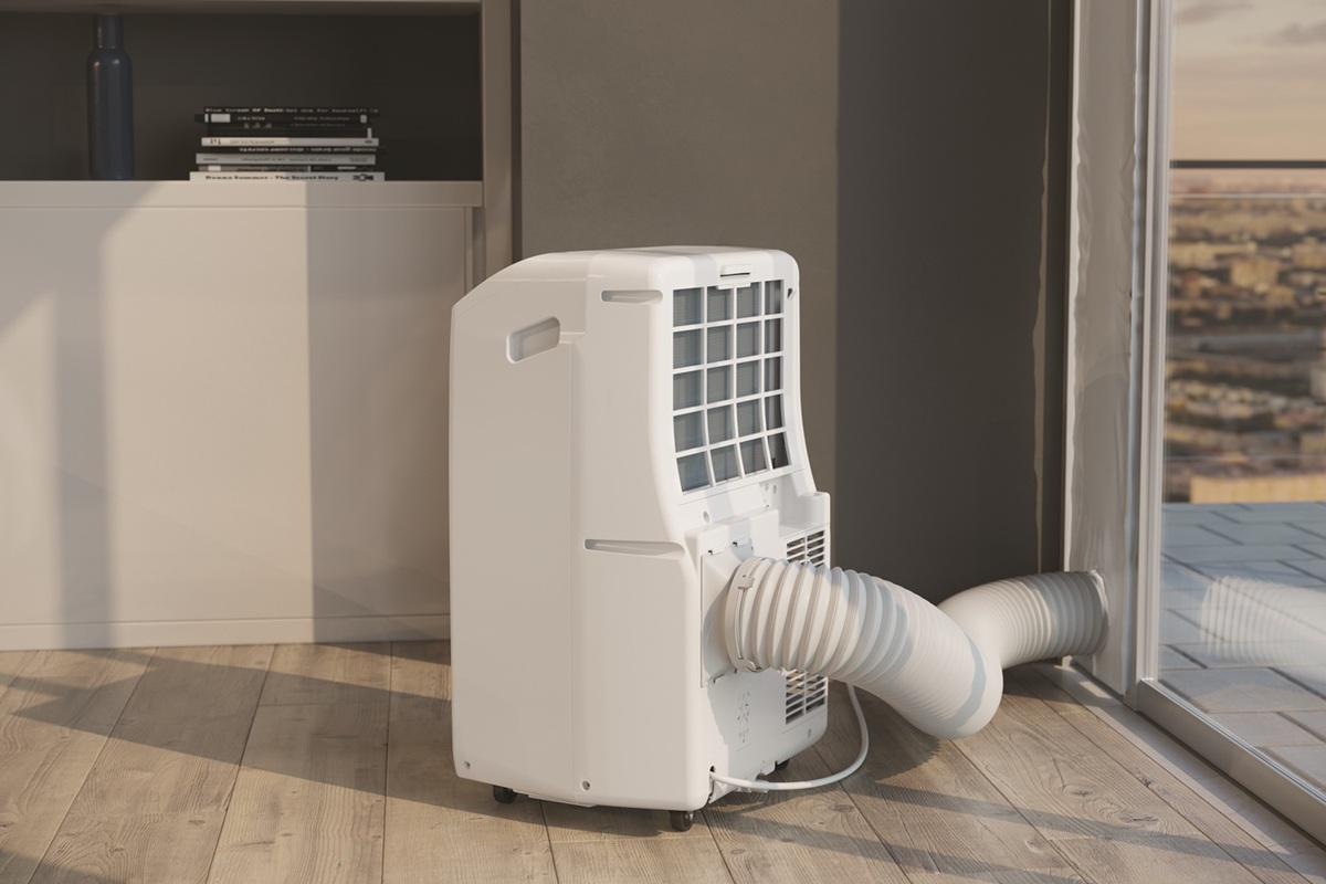 Установка мобильного кондиционера Whirlpool PACF212HPW с гибким воздуховодом